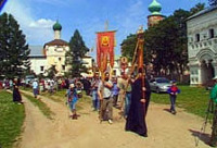 3 тысячи верующих принимают участие в Иринарховском крестном ходе в Ярославской епархии
